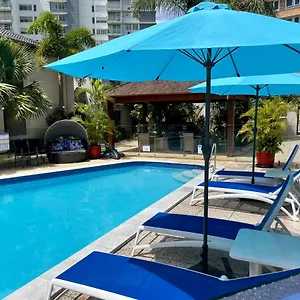 *** Aparthotel Burleigh Palms Australia