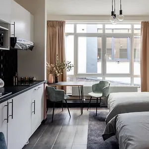 https://hey-long-and-short-stay-in-1070.brusselshotelsbook.com